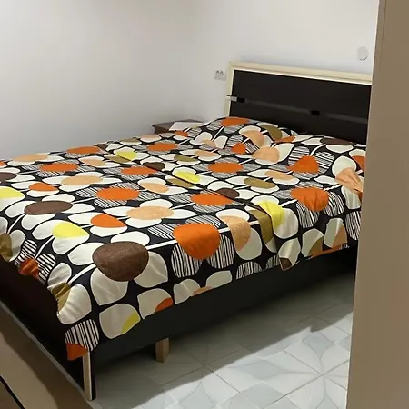 Aleko Holiday home *